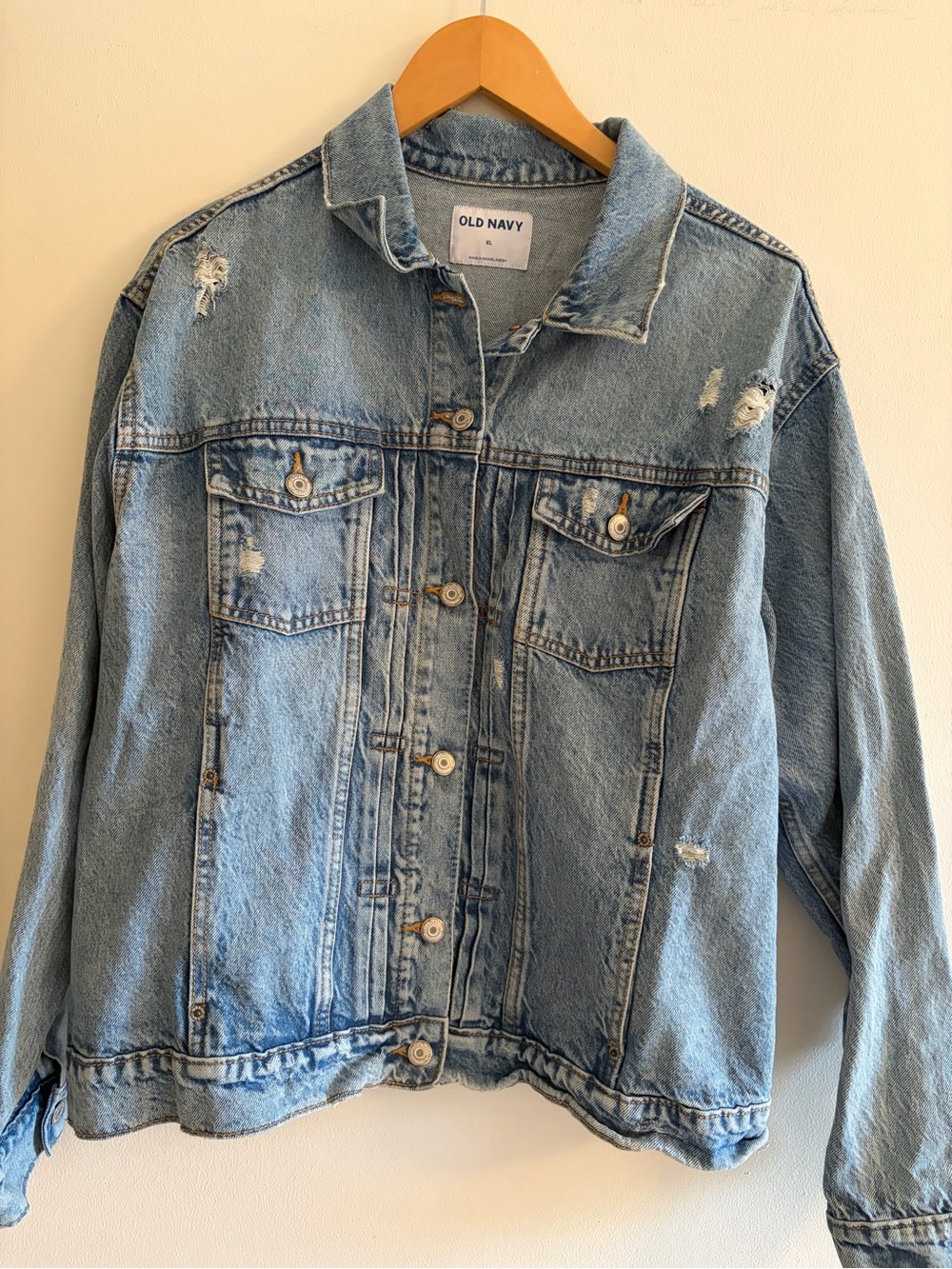 Old Navy Light Blue Distressed Jean Jacket - Women